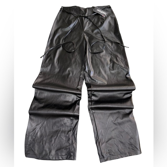 Boohoo Pants - Boohoo Faux Leather Wide Leg Pants Size 14 NWT Tie Waist Back Zipper High Waist